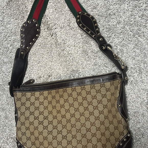 Authentic Gucci Crossbody - Picture 1 of 10